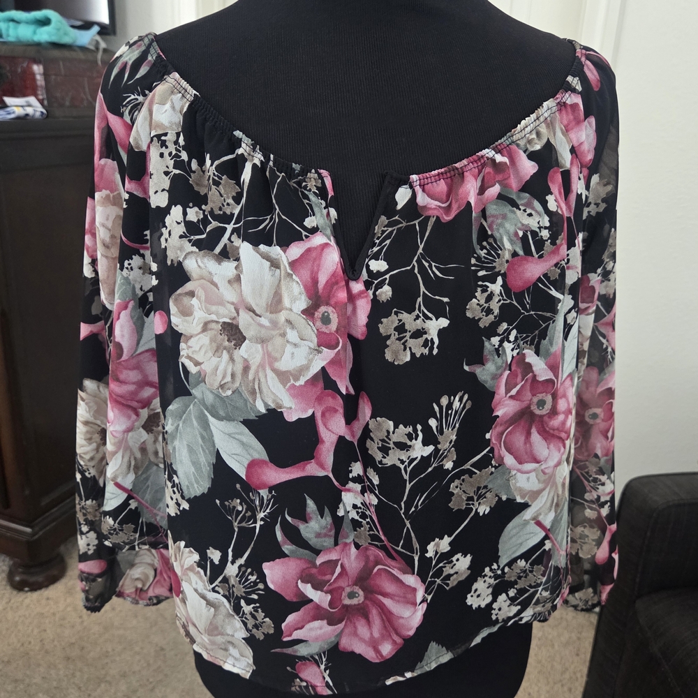 Floral Off-Shoulder Top